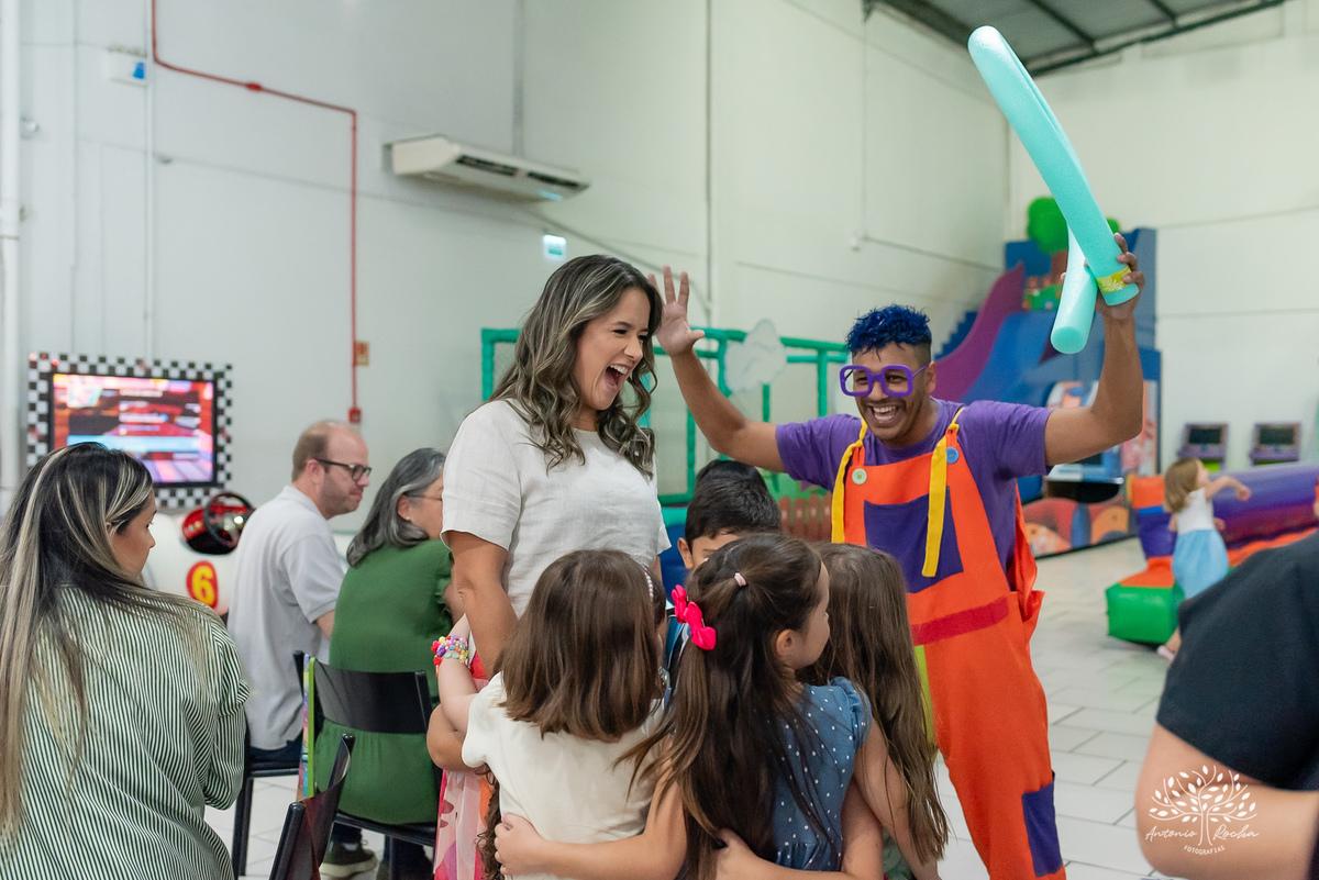 aniversário duplo - Sofia - Pedro - festa - tema Stitch - diversão - crianças - roxito -  fotografia - Cliff Kids - Antonio Rocha Fotografias - Pelotas - Tombo legal - festa no salão