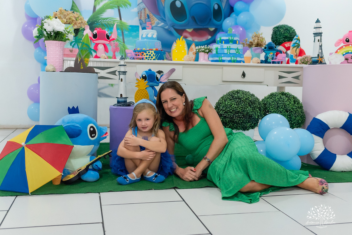 aniversário duplo - Sofia - Pedro - festa - tema Stitch - diversão - crianças - roxito -  fotografia - Cliff Kids - Antonio Rocha Fotografias - Pelotas - Tombo legal - festa no salão