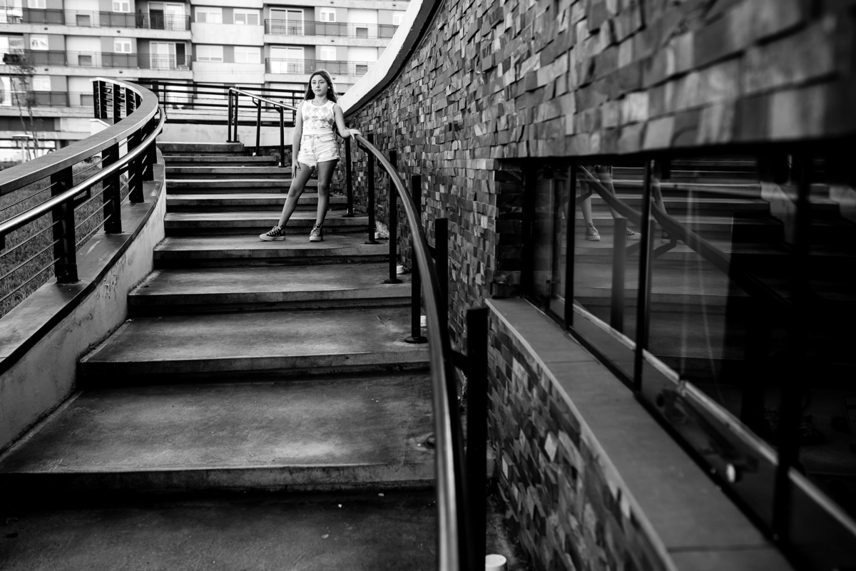 Luiza-11 anos-dançar-família-olhos vibrantes-energia-tímida-parceria-vibração-alegria-diversão-cliques incríveis-bastidores-Parque UNA-confiança-carinho-memórias-lembranças-único-celebrada-vida-emoção-Pelotas-Antonio Rocha Fotografias