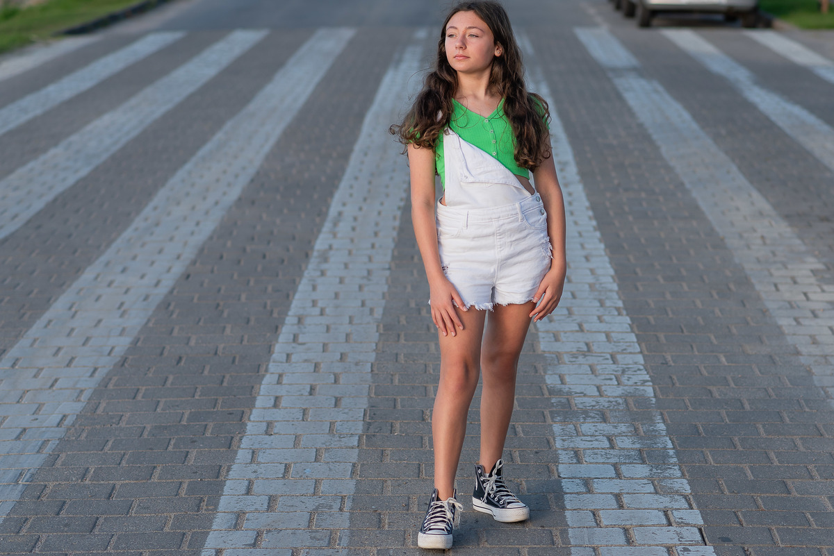 Luiza-11 anos-dançar-família-olhos vibrantes-energia-tímida-parceria-vibração-alegria-diversão-cliques incríveis-bastidores-Parque UNA-confiança-carinho-memórias-lembranças-único-celebrada-vida-emoção-Pelotas-Antonio Rocha Fotografias