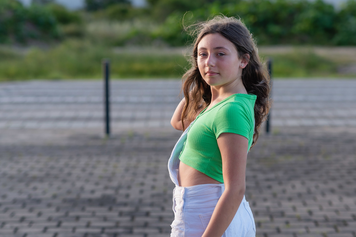 Luiza-11 anos-dançar-família-olhos vibrantes-energia-tímida-parceria-vibração-alegria-diversão-cliques incríveis-bastidores-Parque UNA-confiança-carinho-memórias-lembranças-único-celebrada-vida-emoção-Pelotas-Antonio Rocha FotografiasLuiza-11 anos-dançar-