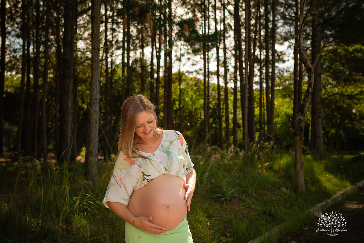 ensaio externo - fotógrafo - gestante - Patrícia - Pedro - família - Alexandre - Arthur - Las - Acácias - expectativa - brincadeira - memórias - criança - conexão - ternura - sessão – fotográfica – Antonio Rocha fotografias - Pelotas