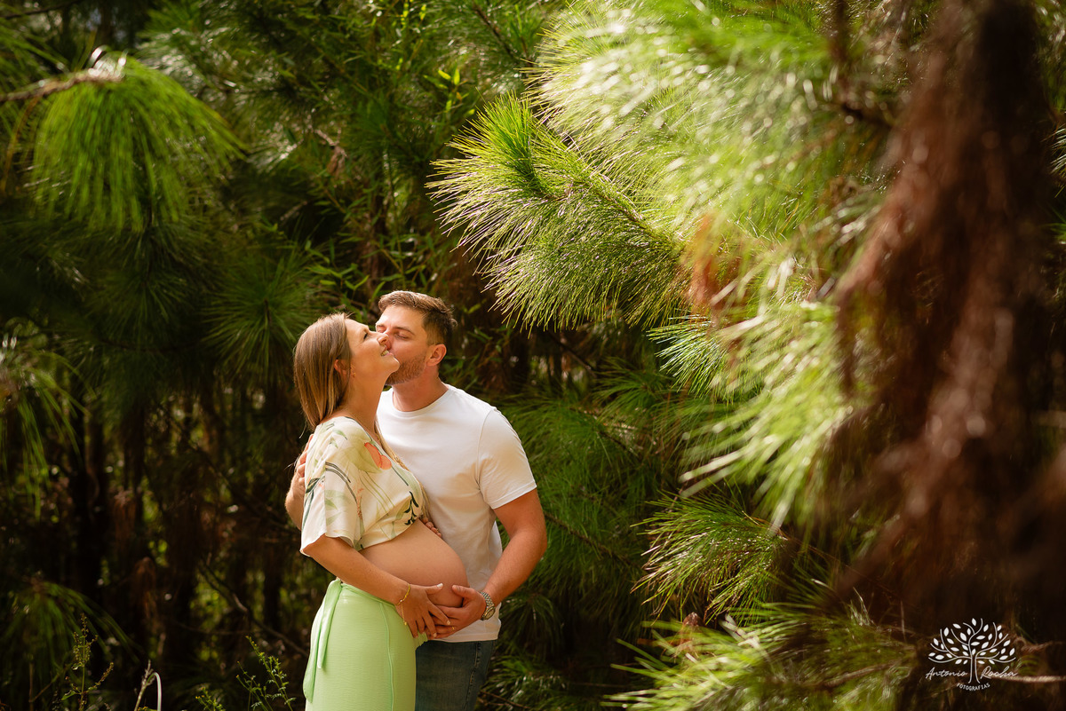 ensaio externo - fotógrafo - gestante - Patrícia - Pedro - família - Alexandre - Arthur - Las - Acácias - expectativa - brincadeira - memórias - criança - conexão - ternura - sessão – fotográfica – Antonio Rocha fotografias - Pelotas