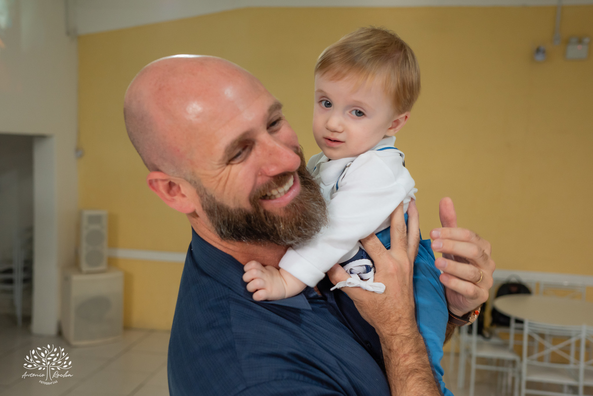 primeiro-aniversário - Luiz-Otávio - menino-sorridente - família - gestação - Elenice - Henrique - espera-ansiosa - festa - amigos - familiares - abraços - brincadeiras - pequenos – Pelotas - dia-especial - carinho - Antonio-Rocha-Fotografias