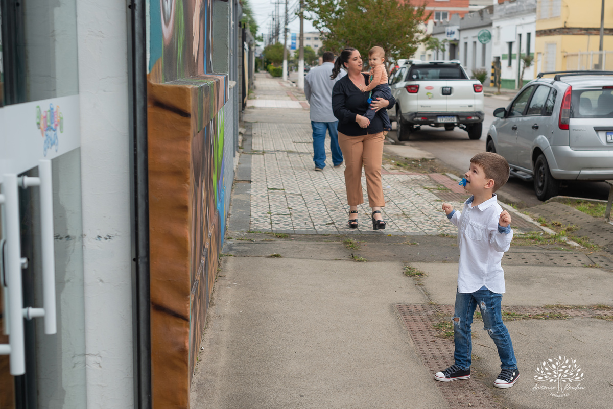 Fotógrafo - Primeiro aninho - Família - Memórias -  Aniversários - Ensaio de gestação - Festa - Diversão - Alegria - Parabéns - Convidados -  Carinho - Confiança - Cliques - Especial - Antonio Rocha Fotografias - Pelotas