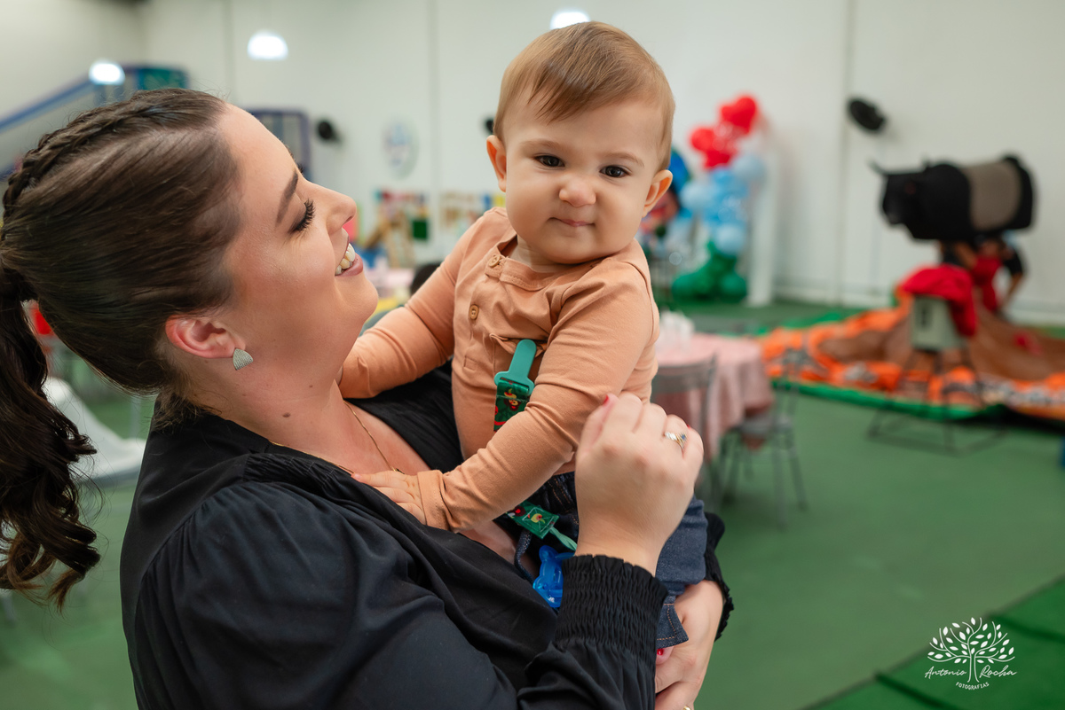 Fotógrafo - Primeiro aninho - Família - Memórias -  Aniversários - Ensaio de gestação - Festa - Diversão - Alegria - Parabéns - Convidados -  Carinho - Confiança - Cliques - Especial - Antonio Rocha Fotografias - Pelotas