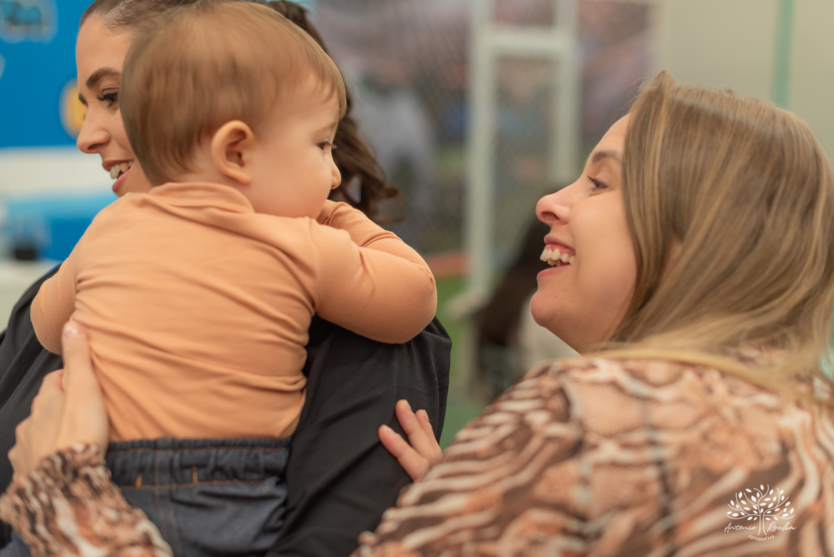 Fotógrafo - Primeiro aninho - Família - Memórias -  Aniversários - Ensaio de gestação - Festa - Diversão - Alegria - Parabéns - Convidados -  Carinho - Confiança - Cliques - Especial - Antonio Rocha Fotografias - Pelotas