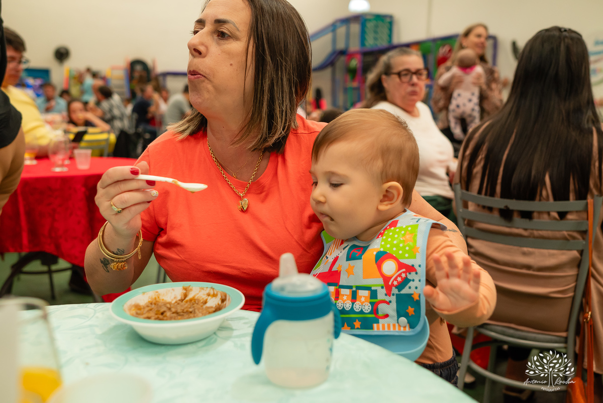 Fotógrafo - Primeiro aninho - Família - Memórias -  Aniversários - Ensaio de gestação - Festa - Diversão - Alegria - Parabéns - Convidados -  Carinho - Confiança - Cliques - Especial - Antonio Rocha Fotografias - Pelotas