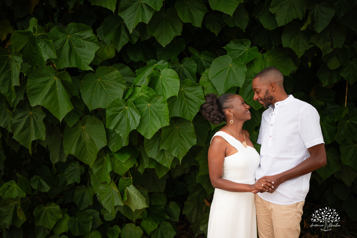 Marcia- Cristiano- amor- ensaio-pré-casamento- conexão- tímidos- espontâneos- genuínos- essência- autêntica- Vinícola-Nardello- vinhedos- paisagem-verde- romance- altar- diversão-memórias- grande-dia- lembranças- fotos- Antonio-Rocha-Fotografias-Pelotas
