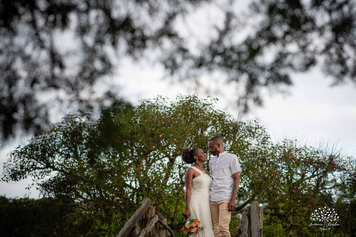 Marcia- Cristiano- amor- ensaio-pré-casamento- conexão- tímidos- espontâneos- genuínos- essência- autêntica- Vinícola-Nardello- vinhedos- paisagem-verde- romance- altar- diversão-memórias- grande-dia- lembranças- fotos- Antonio-Rocha-Fotografias-Pelotas