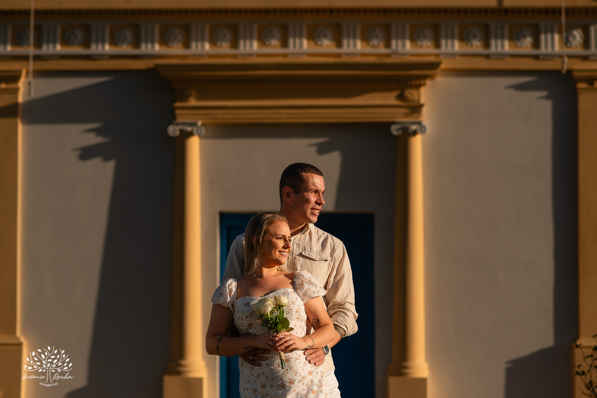 Ensaio pré-casamento - Praia da Capilla – Laranjal - Mayara e Guilherme – Kyko – Fred - pôr do sol – fotografias de qualidade – amor – Pelotas – Antonio Rocha Fotografias – Ensaio externo – Pré Wedding