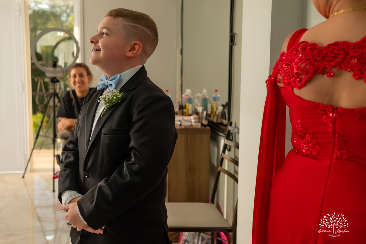 Mayara- Guilherme- Making Of- camarim- Chácara do Amanhecer- Studio Mayer- maquiagem- cabelo- mãe- sogra- madrinhas- daminhas- cinto- convidados- ansiedade- alegria- cerimônia- sim- cliques- emoção- Antonio Rocha Fotografias