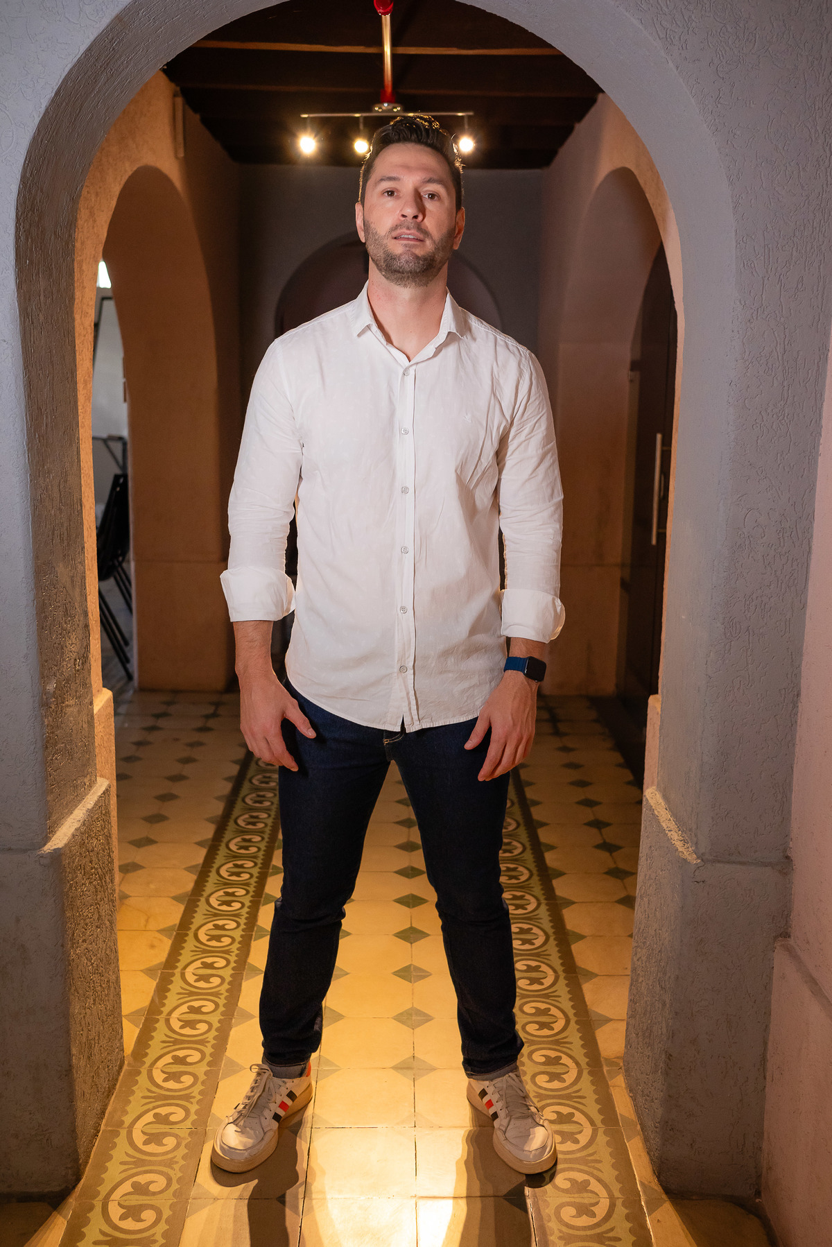 1.	Keberson Bresolin – Filosofia - Arte de viver - Ensaio exclusivo - Essência profissional - Personalidade única - Hub 1005 – coworking - Mente do filósofo – Humanidade - Antonio Rocha Fotografias - Pelotas