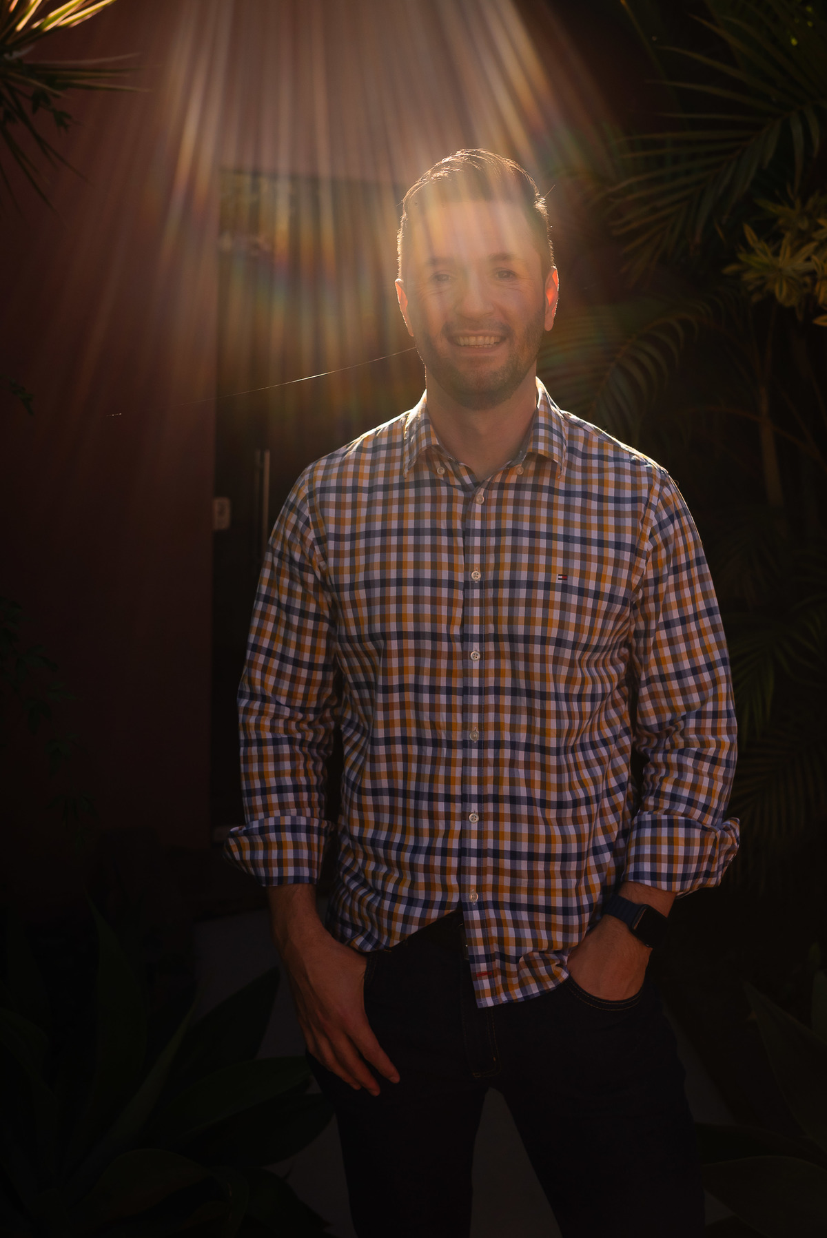 1.	Keberson Bresolin – Filosofia - Arte de viver - Ensaio exclusivo - Essência profissional - Personalidade única - Hub 1005 – coworking - Mente do filósofo – Humanidade - Antonio Rocha Fotografias - Pelotas