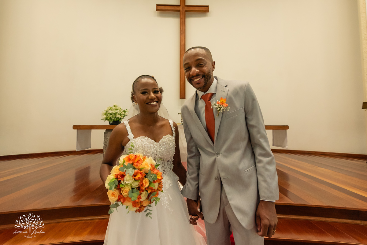 casamento- Márcia- Cristiano- cerimônia- amor- cumplicidade- união- Comunidade Evangélica Luterana Redenção- amigos- irmãos- entrada da noiva- memória- família- bênçãos- pastor- música- registros fotográficos  -Antonio Rocha Fotografias - Pelotas