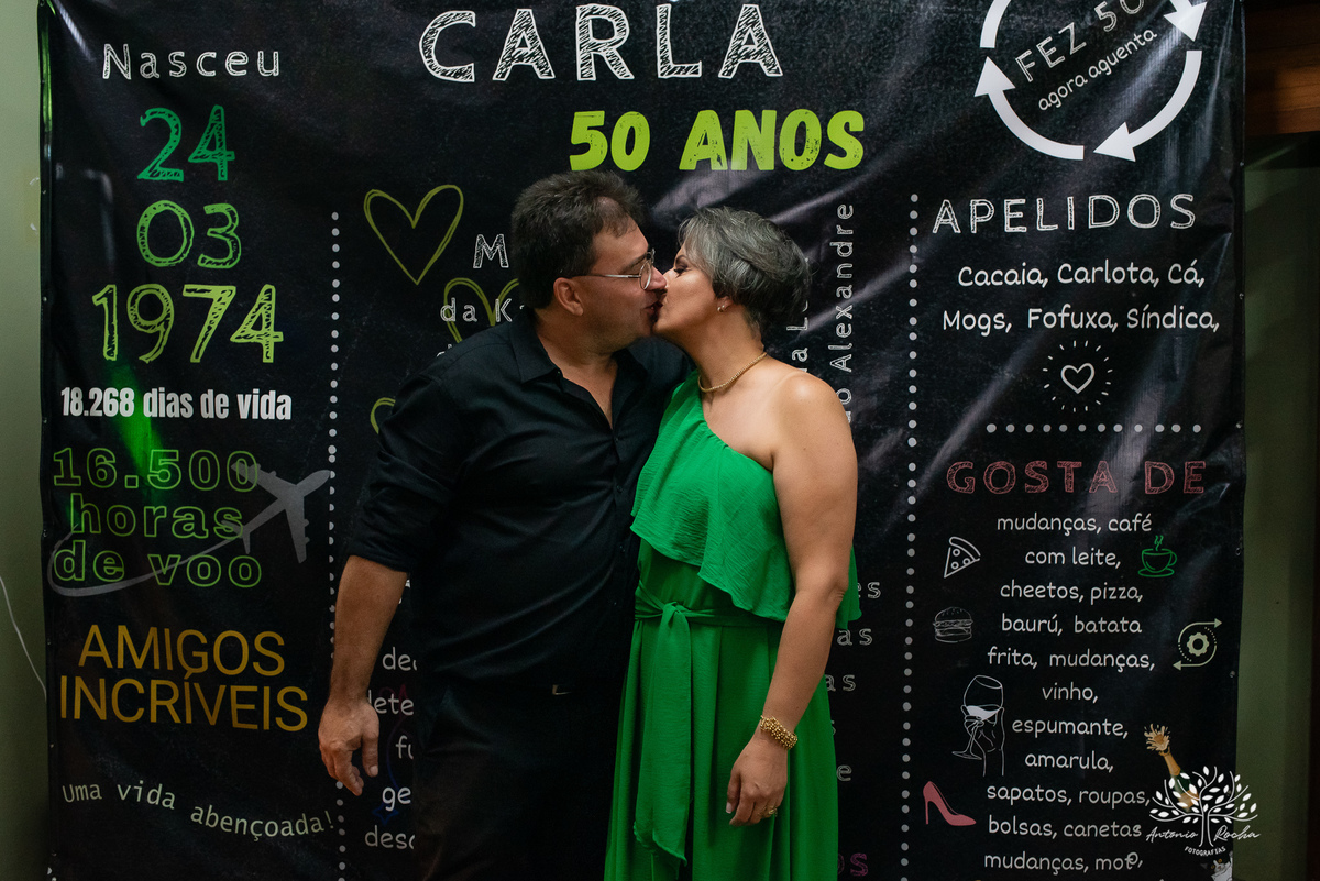 festa- 50 anos- Carla- amigos- familiares- cliques- carinho- homenagens- surpresa- renovação de votos- anel- energia- vitalidade- divertida- empolgante- dança-noite especial-cliques - Antonio Rocha Fotografias-Pelotas-Centro Português