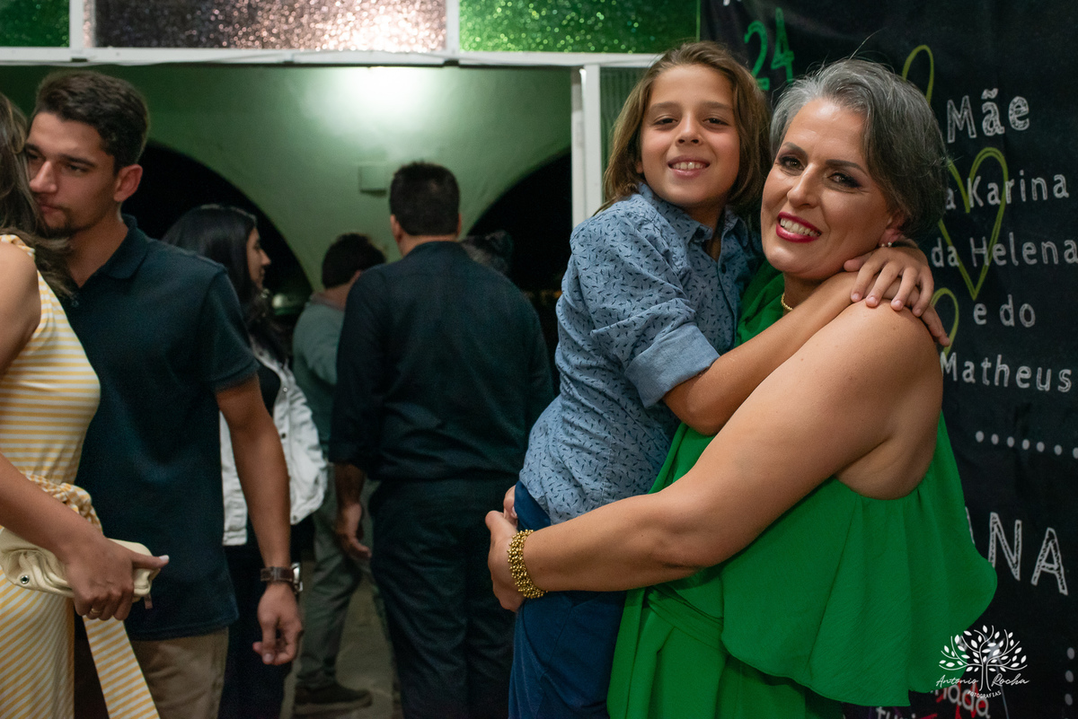 festa- 50 anos- Carla- amigos- familiares- cliques- carinho- homenagens- surpresa- renovação de votos- anel- energia- vitalidade- divertida- empolgante- dança-noite especial-cliques - Antonio Rocha Fotografias-Pelotas-Centro Português