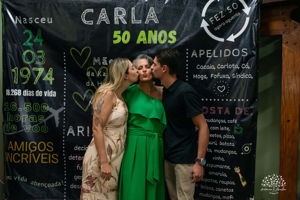 festa- 50 anos- Carla- amigos- familiares- cliques- carinho- homenagens- surpresa- renovação de votos- anel- energia- vitalidade- divertida- empolgante- dança-noite especial-cliques - Antonio Rocha Fotografias-Pelotas-Centro Português