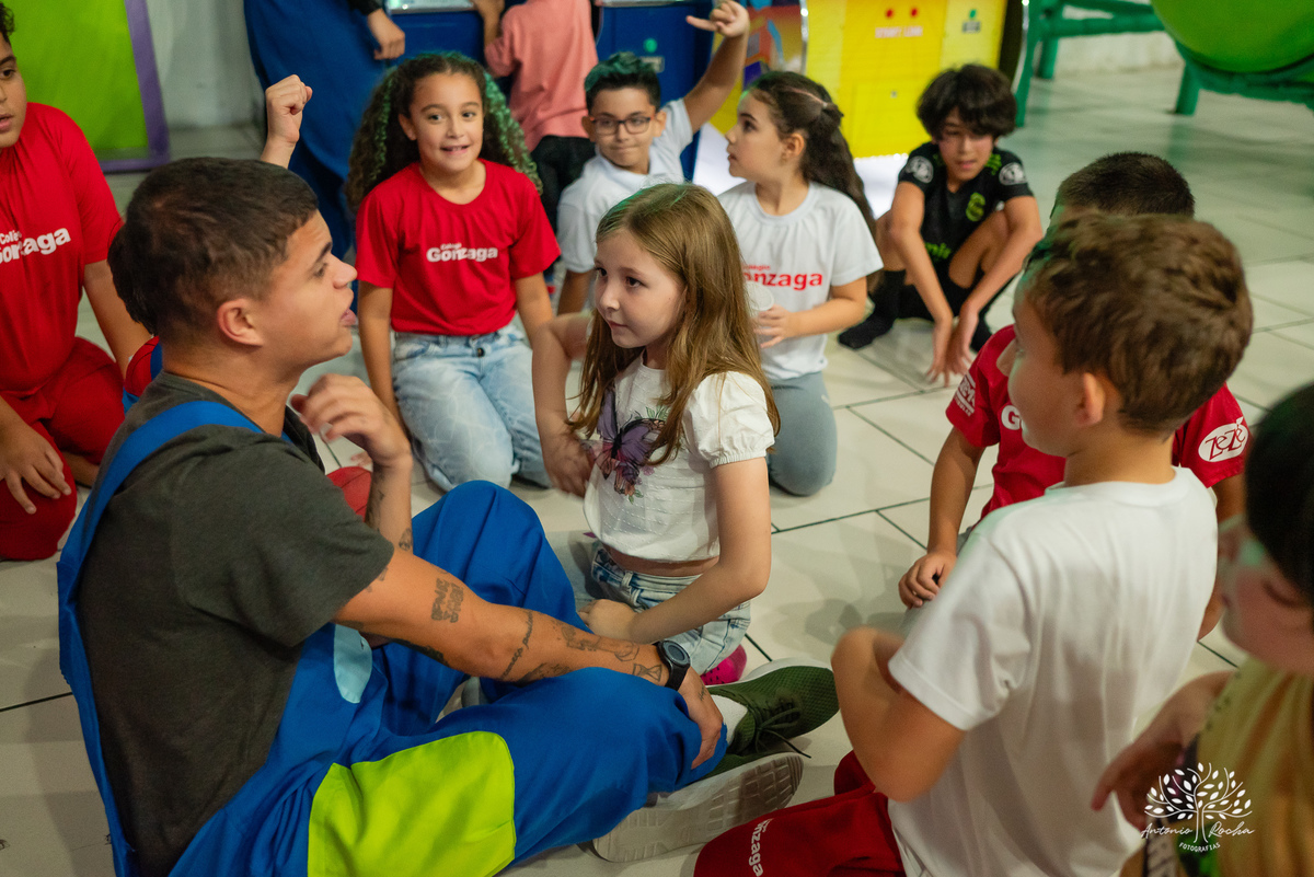 aniversário - Henrique - festa - preparada - carinho - detalhes - mãe - decoração - Brawl Stars - mesa - parabéns - diversão - Tio Tatá - brincadeiras - família - momentos especiais - confiança - cliques-Antonio Rocha Fotografias-Pelotas-Cliff Kids