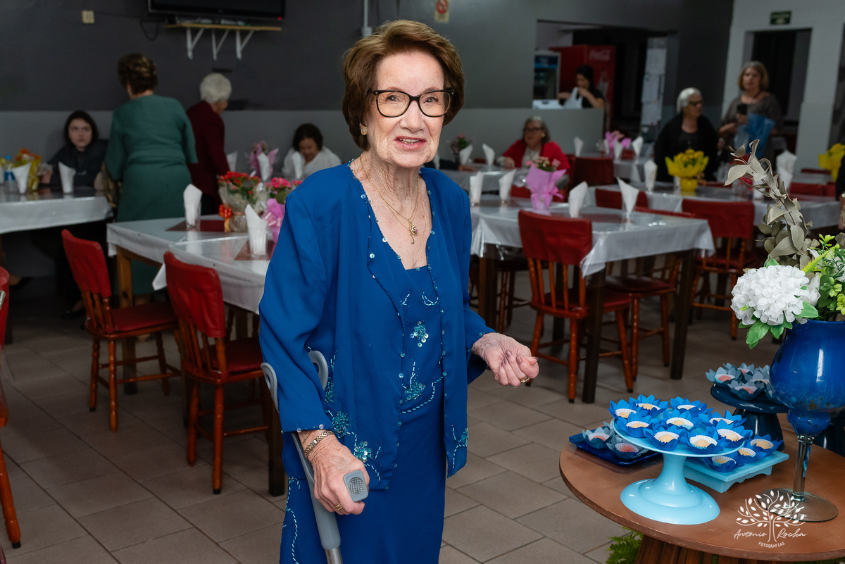 Julieta - Aniversário - 90 anos - Fotógrafa - Celebração - Amor - Família - Amigos - Memórias - Carinho - Chuva - Abraços - Momentos especiais - Gratidão - Confiança - Cliques -União - Antonio Rocha Fotografias-Pelotas-Restaurante-Pycadilhos