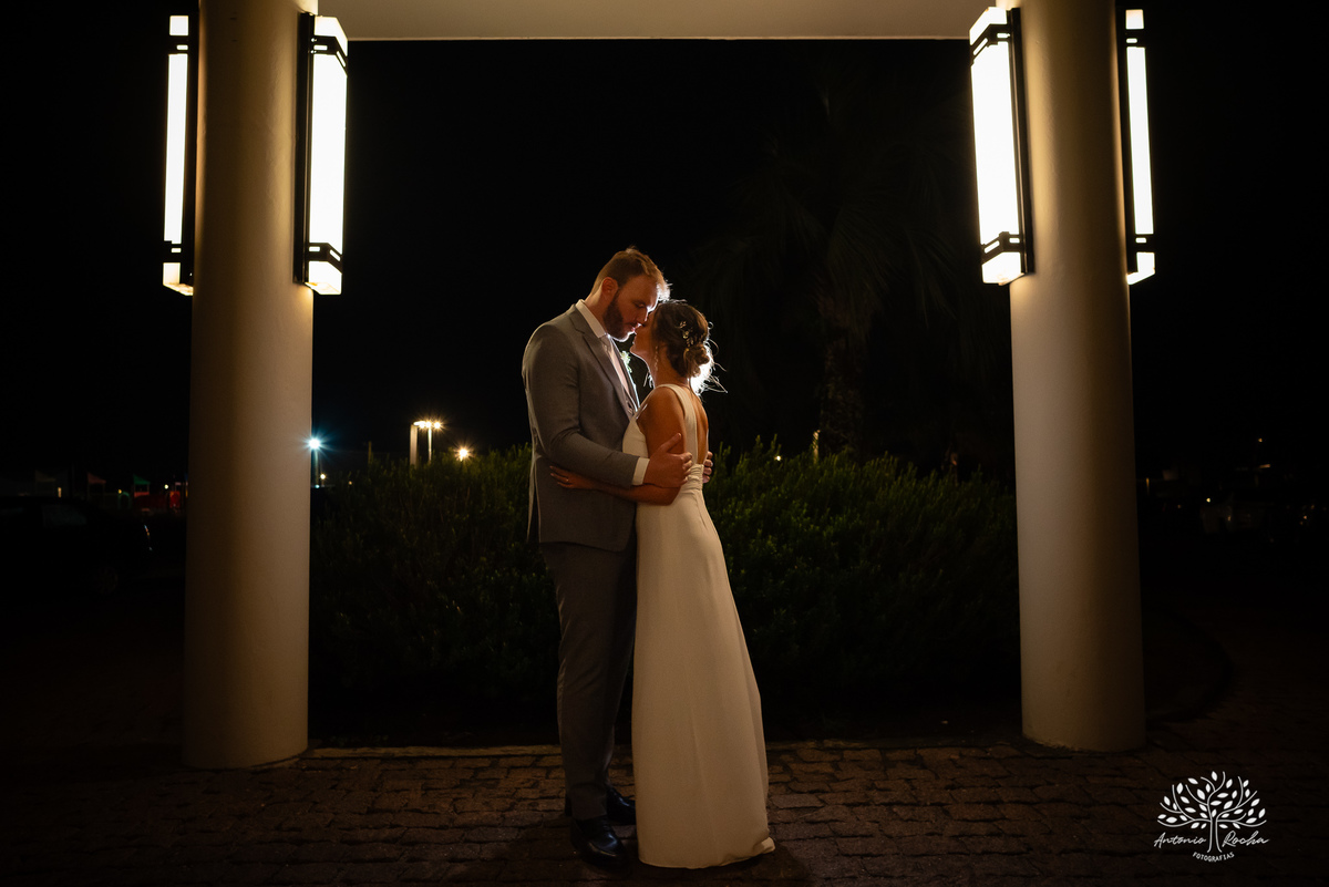 casamento - Camila e Lucas - cerimônia - igreja - avô da noiva - emocionante - chuva - ensaio fotográfico - amor - conexão - recepção - convidados - pista de dança - festa animada - família - amigos - alegria - Antonio Rocha Fotografias-Pelotas
