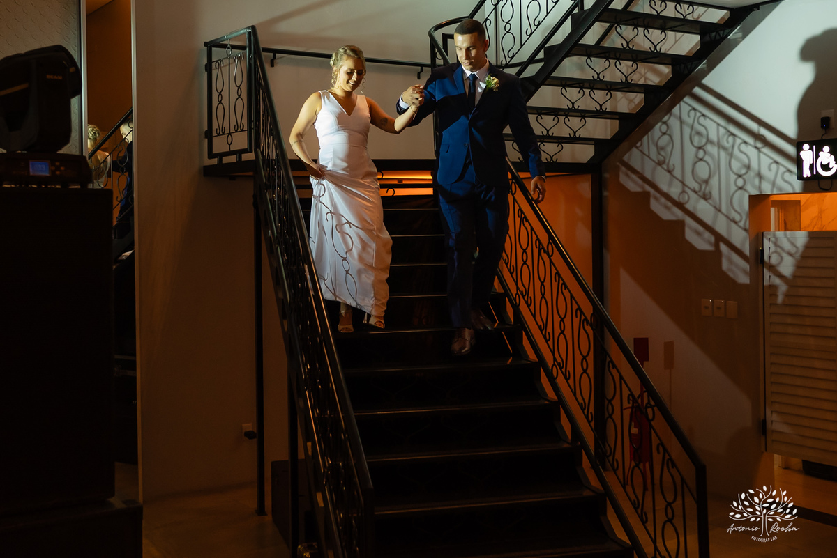 festa - Mayara - Guilherme -  adultos - crianças - pista de dança - animação - brincadeiras - alegria - amigos - familiares - cerimônia - Chácara do Amanhecer - amor - preparativos - gratidão - casal - fotógrafo - Pelotas-Antonio Rocha Fotografias