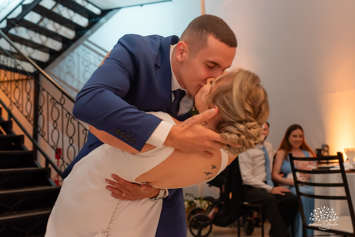 festa - Mayara - Guilherme -  adultos - crianças - pista de dança - animação - brincadeiras - alegria - amigos - familiares - cerimônia - Chácara do Amanhecer - amor - preparativos - gratidão - casal - fotógrafo - Pelotas-Antonio Rocha Fotografias