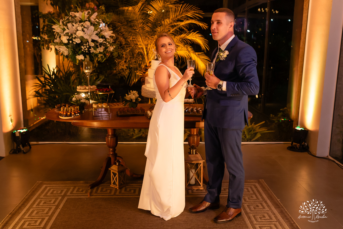 festa - Mayara - Guilherme -  adultos - crianças - pista de dança - animação - brincadeiras - alegria - amigos - familiares - cerimônia - Chácara do Amanhecer - amor - preparativos - gratidão - casal - fotógrafo - Pelotas-Antonio Rocha Fotografias