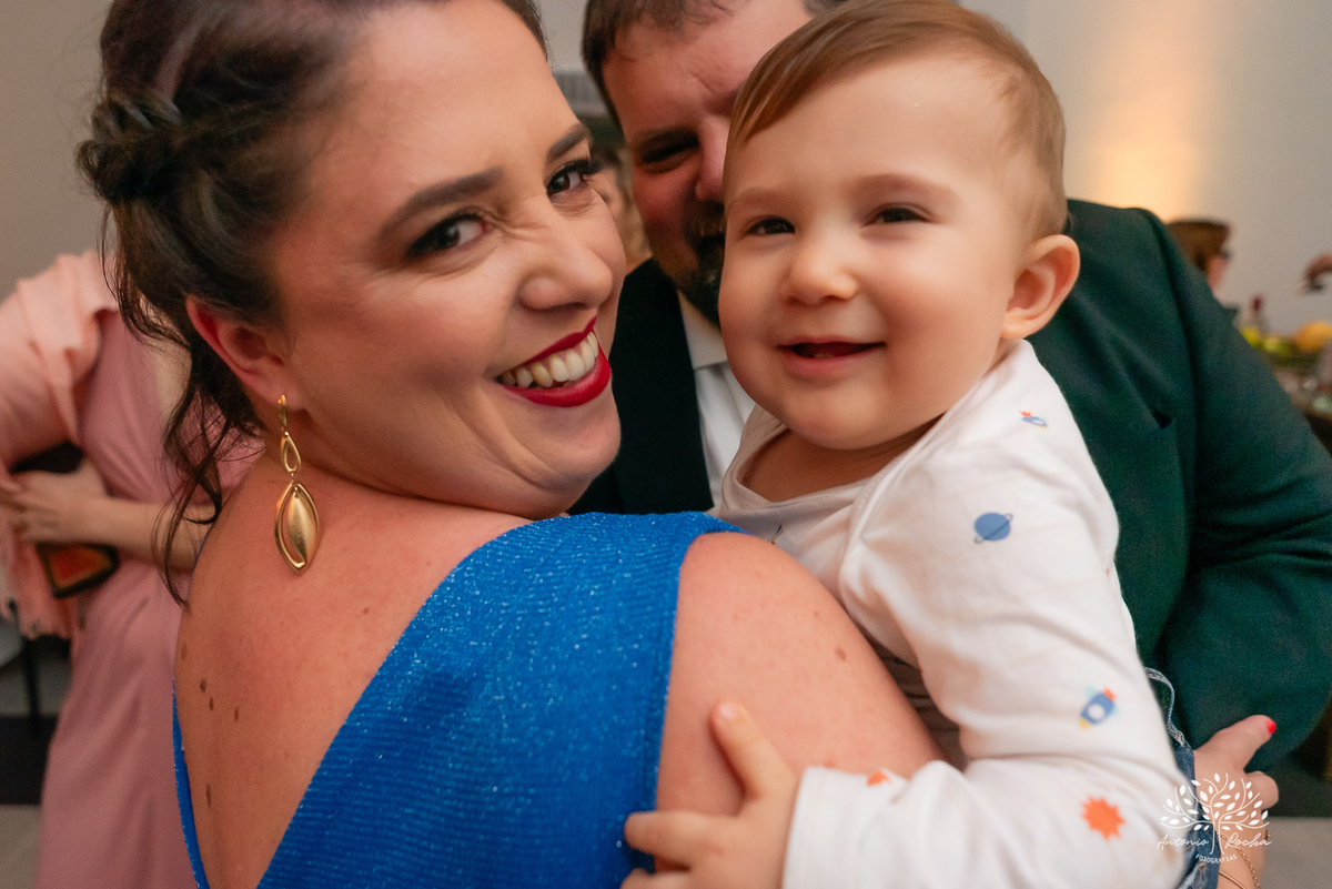 festa - Mayara - Guilherme -  adultos - crianças - pista de dança - animação - brincadeiras - alegria - amigos - familiares - cerimônia - Chácara do Amanhecer - amor - preparativos - gratidão - casal - fotógrafo - Pelotas-Antonio Rocha Fotografias