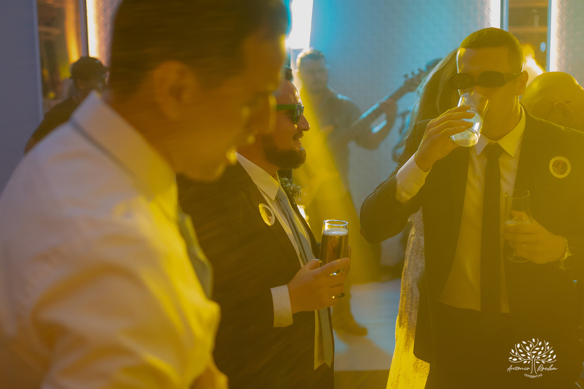 festa - Mayara - Guilherme -  adultos - crianças - pista de dança - animação - brincadeiras - alegria - amigos - familiares - cerimônia - Chácara do Amanhecer - amor - preparativos - gratidão - casal - fotógrafo - Pelotas-Antonio Rocha Fotografias