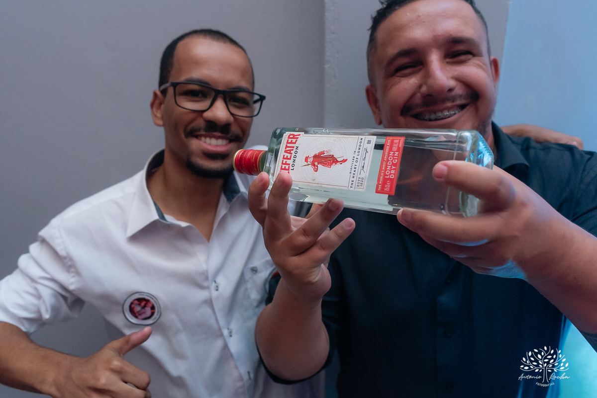 festa - Mayara - Guilherme -  adultos - crianças - pista de dança - animação - brincadeiras - alegria - amigos - familiares - cerimônia - Chácara do Amanhecer - amor - preparativos - gratidão - casal - fotógrafo - Pelotas-Antonio Rocha Fotografias