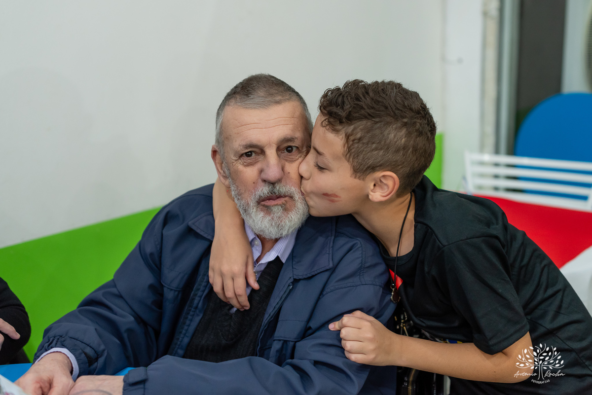 Derlei- alegre-carinhoso-tema Roblox-cachorros-quentes-pinturas faciais-docinhos-confiança no fotógrafo- fotos de festa infantil-fotógrafo profissional-fotografia de eventos-fotografia espontânea-aniversário infantil–Antonio Rocha Fotografias-Pelotas