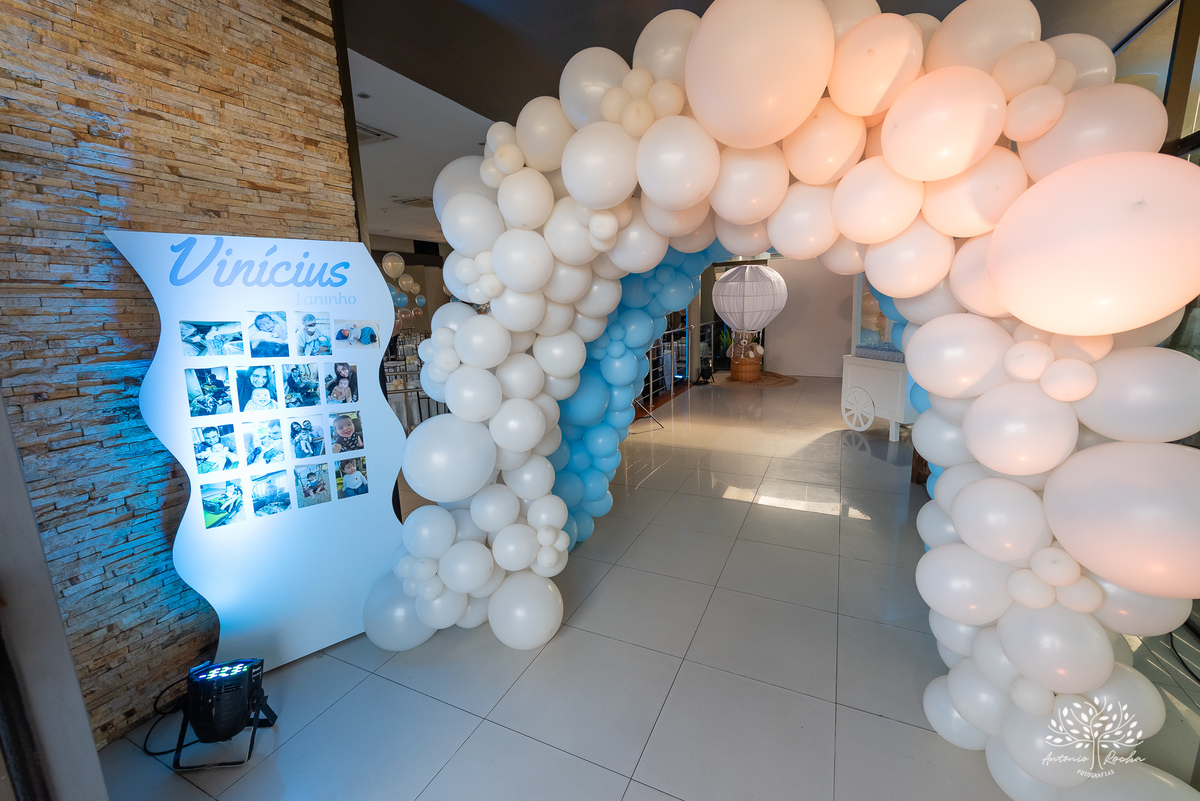 festa-primeiro-aninho - Vinicius - decoração – brinquedos-fofura-luxo-celebrar-San Sebastian-ensolarado-domingo-amigos-balões-temática-ursinho - painel-fotográfico-primeiro-ano-aniversariante-família-alegria-cliques-Antonio Rocha Fotografias-Pelotas