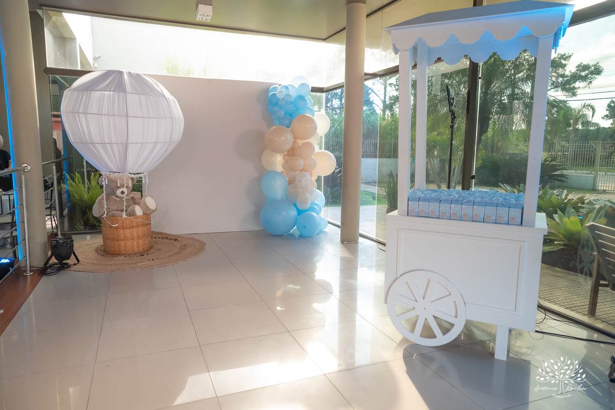 festa-primeiro-aninho - Vinicius - decoração – brinquedos-fofura-luxo-celebrar-San Sebastian-ensolarado-domingo-amigos-balões-temática-ursinho - painel-fotográfico-primeiro-ano-aniversariante-família-alegria-cliques-Antonio Rocha Fotografias-Pelotas