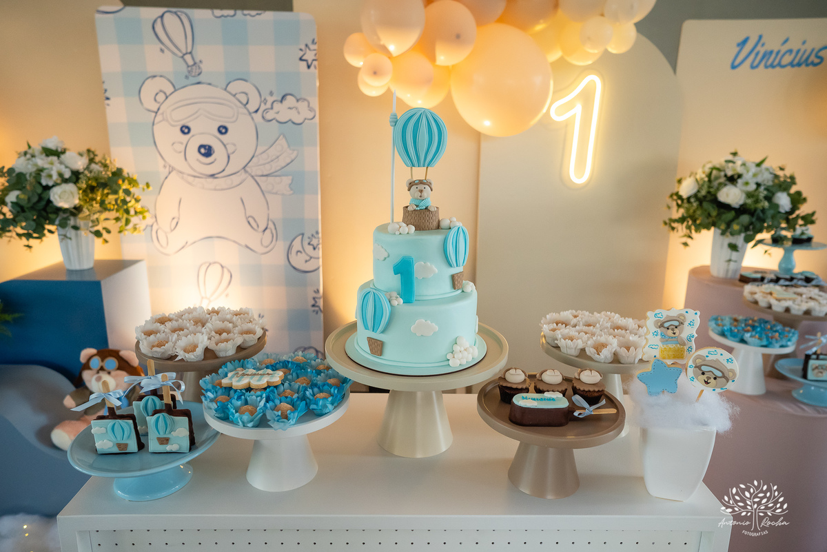 festa-primeiro-aninho - Vinicius - decoração – brinquedos-fofura-luxo-celebrar-San Sebastian-ensolarado-domingo-amigos-balões-temática-ursinho - painel-fotográfico-primeiro-ano-aniversariante-família-alegria-cliques-Antonio Rocha Fotografias-Pelotas