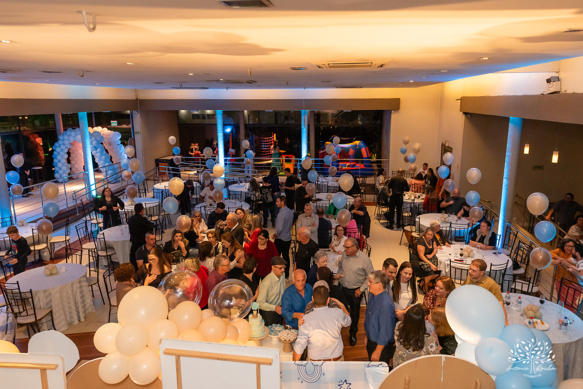 festa-primeiro-aninho - Vinicius - decoração – brinquedos-fofura-luxo-celebrar-San Sebastian-ensolarado-domingo-amigos-balões-temática-ursinho - painel-fotográfico-primeiro-ano-aniversariante-família-alegria-cliques-Antonio Rocha Fotografias-Pelotas