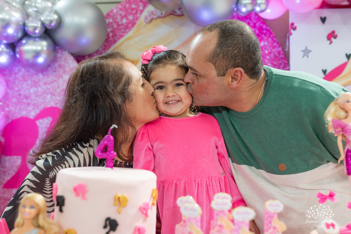 aniversário - Martina - festa infantil - fotografia de aniversário - fotógrafo de família - celebração- energia  - vitalidade - personalidade - Isadora - amor fraternal - Show do Parabéns - alegria - confiança - carinho - Antonio Rocha Fotografias-Pelotas