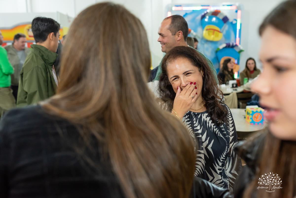 aniversário - Martina - festa infantil - fotografia de aniversário - fotógrafo de família - celebração- energia  - vitalidade - personalidade - Isadora - amor fraternal - Show do Parabéns - alegria - confiança - carinho - Antonio Rocha Fotografias-Pelotas