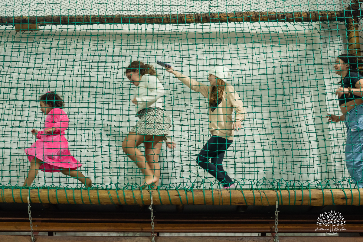 aniversário - Martina - festa infantil - fotografia de aniversário - fotógrafo de família - celebração- energia  - vitalidade - personalidade - Isadora - amor fraternal - Show do Parabéns - alegria - confiança - carinho - Antonio Rocha Fotografias-Pelotas