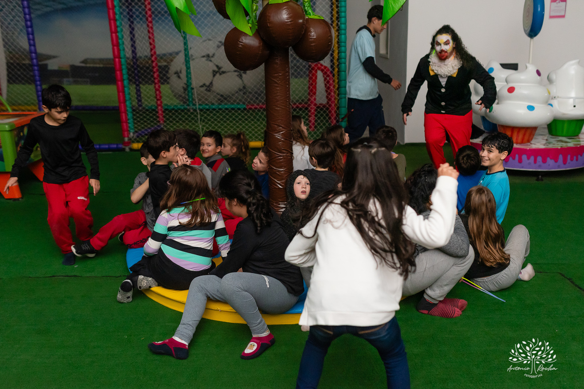 aniversário-Sophia-fotógrafa-crescimento-família-amigos-alegria-carisma-menina encantadora-ginasta- atividade física-premiações-falta de energia elétrica-festa-improviso-diversão-parabéns-Antonio Rocha Fotografias-Pelotas-Stich