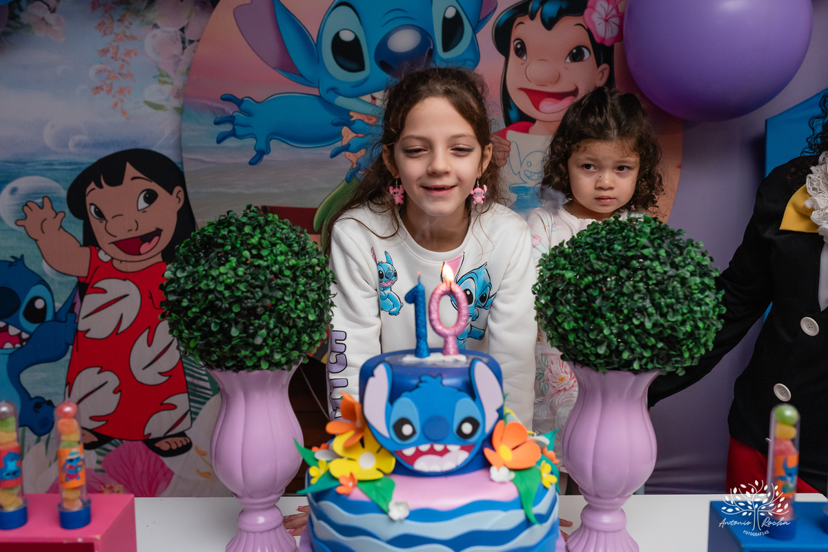 aniversário-Sophia-fotógrafa-crescimento-família-amigos-alegria-carisma-menina encantadora-ginasta- atividade física-premiações-falta de energia elétrica-festa-improviso-diversão-parabéns-Antonio Rocha Fotografias-Pelotas-Stich