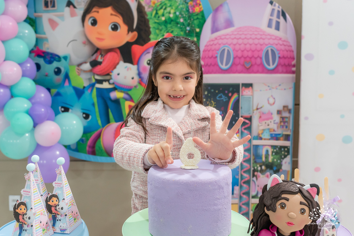 Fotografia-Aniversário infantil-6 anos-Festa-Fotógrafo de eventos-Fotógrafo infantil-Registros de festa-Decoração de aniversário-bolo-Casa Mágica da Gabi-Brincadeiras infantis-Show do Parabéns-Antonio Rocha Fotografias-Fotografia de crianças-Pelotas