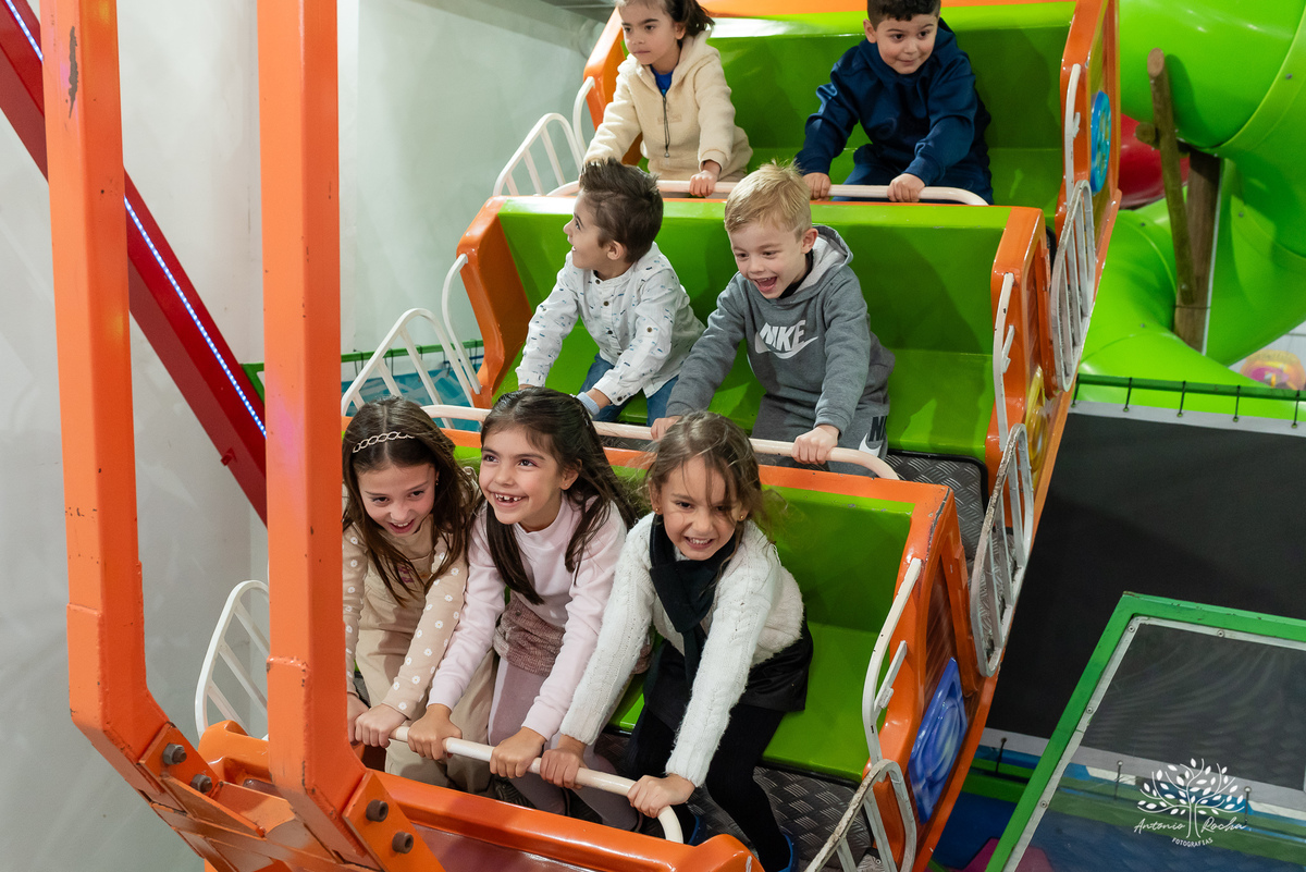 Fotografia-Aniversário infantil-6 anos-Festa-Fotógrafo de eventos-Fotógrafo infantil-Registros de festa-Decoração de aniversário-bolo-Casa Mágica da Gabi-Brincadeiras infantis-Show do Parabéns-Antonio Rocha Fotografias-Fotografia de crianças-Pelotas