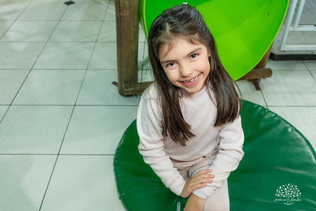 Fotografia-Aniversário infantil-6 anos-Festa-Fotógrafo de eventos-Fotógrafo infantil-Registros de festa-Decoração de aniversário-bolo-Casa Mágica da Gabi-Brincadeiras infantis-Show do Parabéns-Antonio Rocha Fotografias-Fotografia de crianças-Pelotas