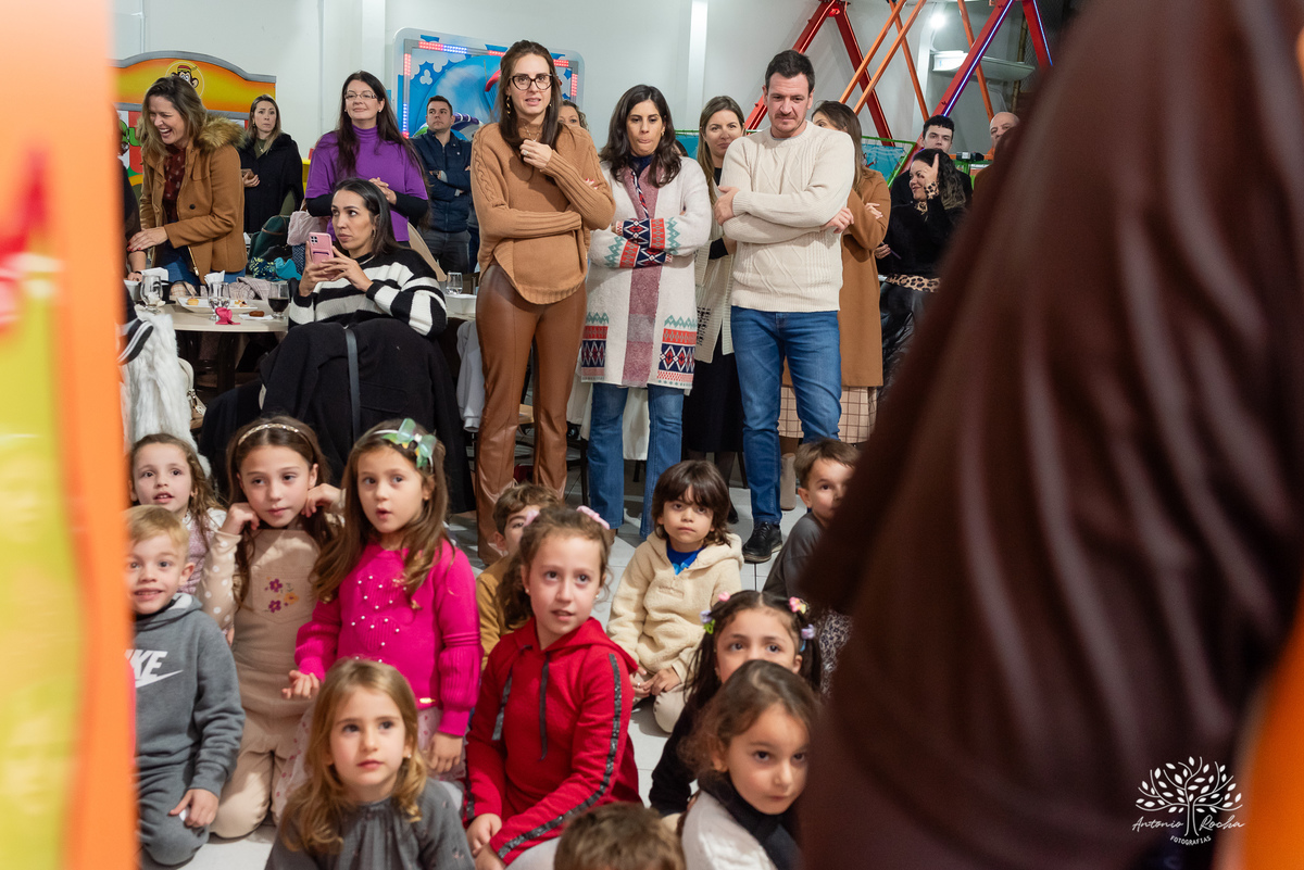 Fotografia-Aniversário infantil-6 anos-Festa-Fotógrafo de eventos-Fotógrafo infantil-Registros de festa-Decoração de aniversário-bolo-Casa Mágica da Gabi-Brincadeiras infantis-Show do Parabéns-Antonio Rocha Fotografias-Fotografia de crianças-Pelotas