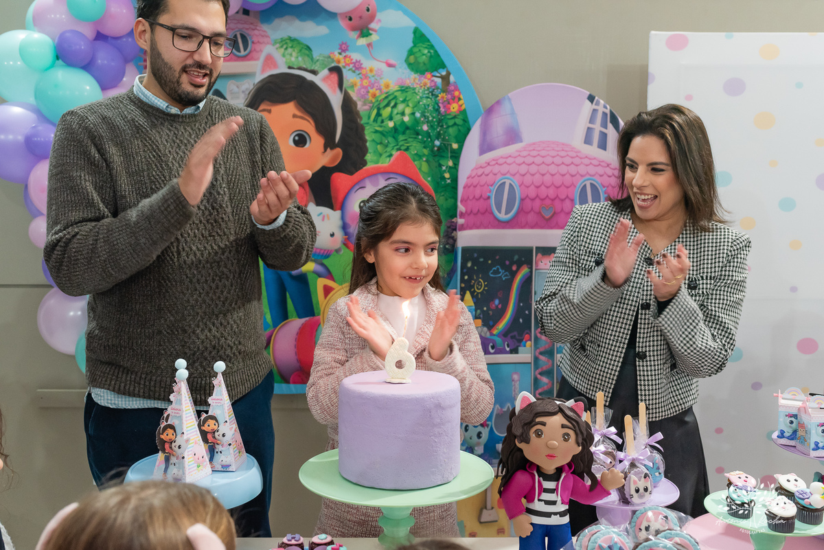 Fotografia-Aniversário infantil-6 anos-Festa-Fotógrafo de eventos-Fotógrafo infantil-Registros de festa-Decoração de aniversário-bolo-Casa Mágica da Gabi-Brincadeiras infantis-Show do Parabéns-Antonio Rocha Fotografias-Fotografia de crianças-Pelotas