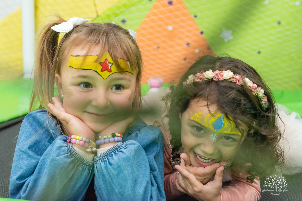 1 ano-Murilo-irmãozinho-Luiza-filho mais novo-pequeno príncipe-fofura-família-amigos-Lulu - alegria - carinho - salão - brinquedos - tobogã - mamãe – Parabéns- fraternal-amor-cliques-Antonio Rocha Fotografias-Pelotas