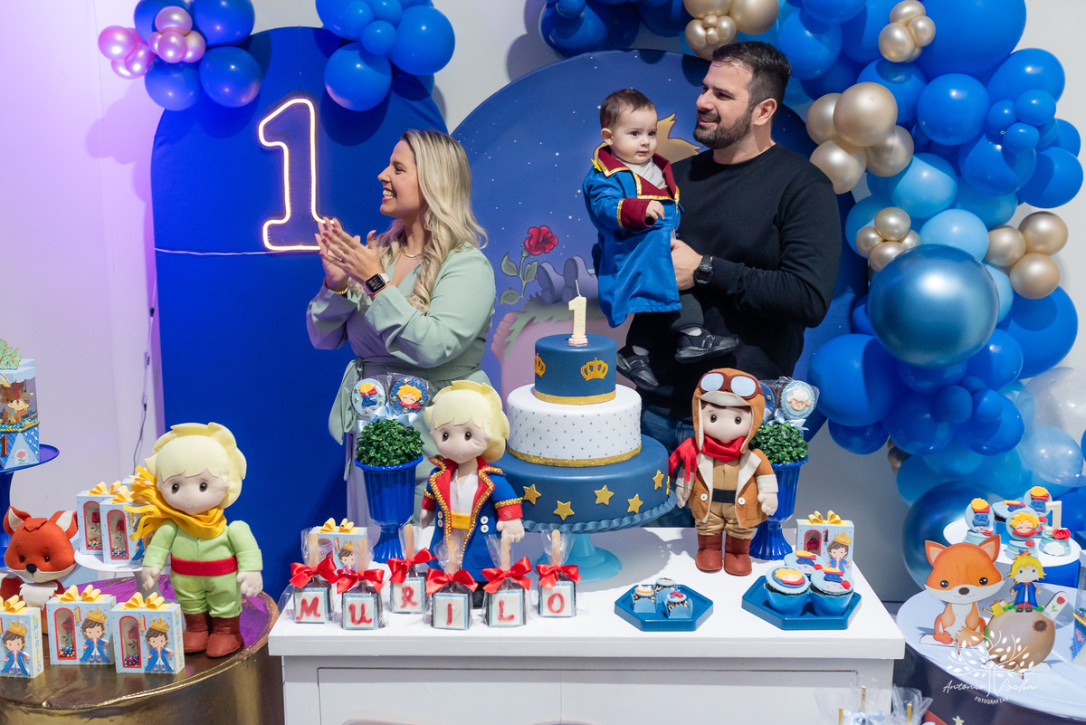 1 ano-Murilo-irmãozinho-Luiza-filho mais novo-pequeno príncipe-fofura-família-amigos-Lulu - alegria - carinho - salão - brinquedos - tobogã - mamãe – Parabéns- fraternal-amor-cliques-Antonio Rocha Fotografias-Pelotas