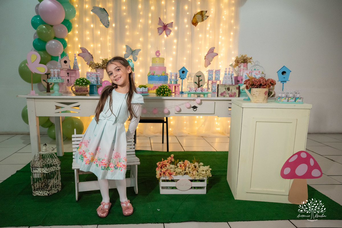 aniversário - festa infantil - brincadeiras - palhaça Tilika - diversão - pular corda - pinturas faciais - dança das cadeiras-mesa do bolo-playground- parabéns-primos-celebração-fotos especiais-Pelotas-Antonio Rocha Fotografias-Cliff Kids