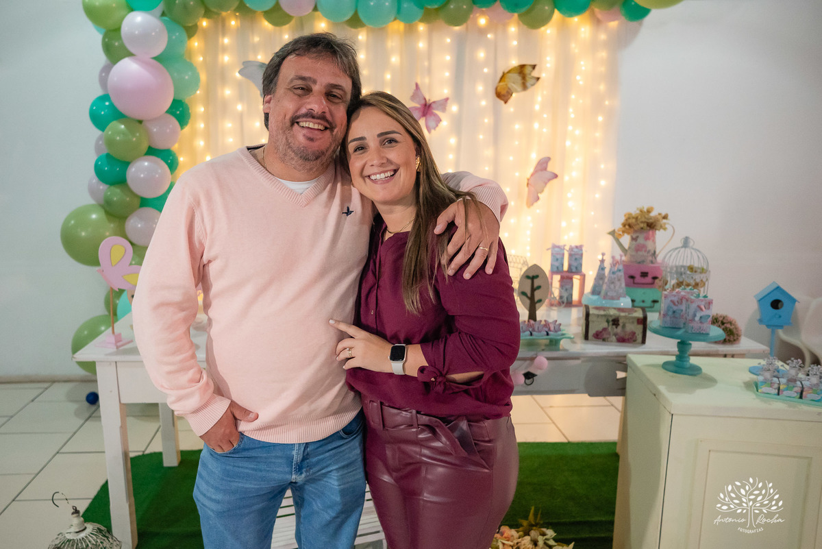 aniversário - festa infantil - brincadeiras - palhaça Tilika - diversão - pular corda - pinturas faciais - dança das cadeiras-mesa do bolo-playground- parabéns-primos-celebração-fotos especiais-Pelotas-Antonio Rocha Fotografias-Cliff Kids